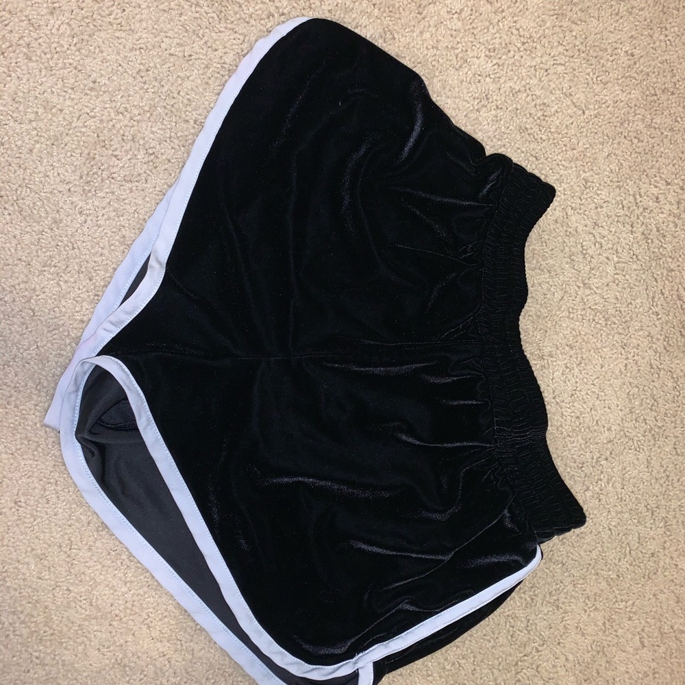 3 SHORTS BUNDLE!! - Picture 3 of 4